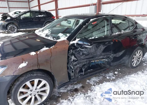 2009 Lexus Is 250 from USA, damaged, VIN JTHCK262395032015